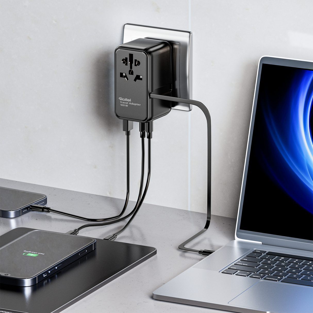 Reiseadapter I 100 Watt I mit 3 USB-C- & 2 USB-A-Anschlüssen